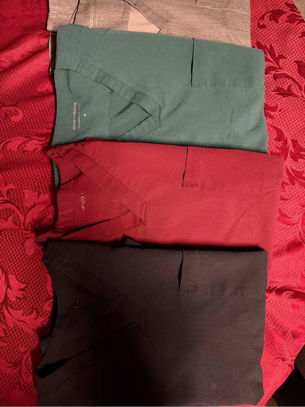 Mandala Men's V-Neck Work Scrub Top and Pants. Medium - 4 sets